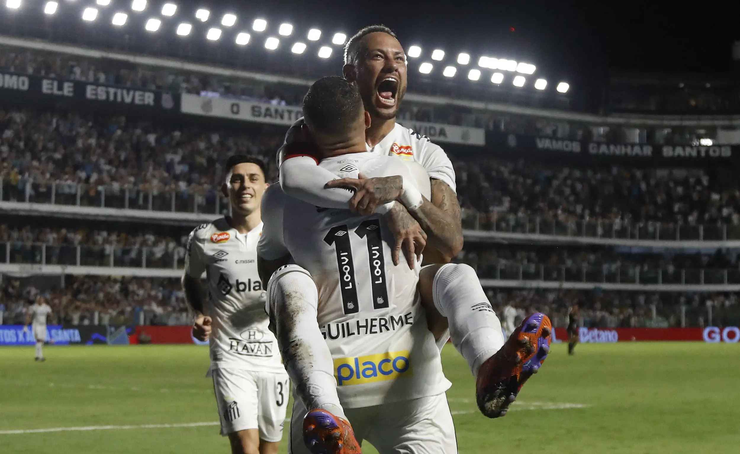 开云体育-内马尔迎来三赛季出色发挥，巴塞罗那观众热烈欢呼！-开云体育