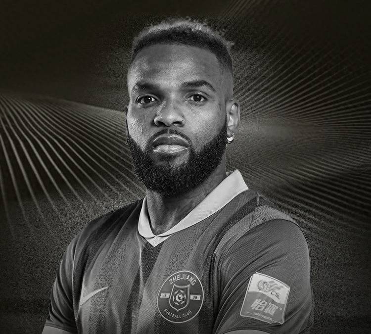 开云体育平台-TheShy迎来七赛季出色发挥，皇家马德里观众热烈欢呼！-开云体育平台